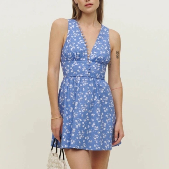 Reformation Isador Deep V Dress Lassen Blue Floral 12 - Picture 1 of 15
